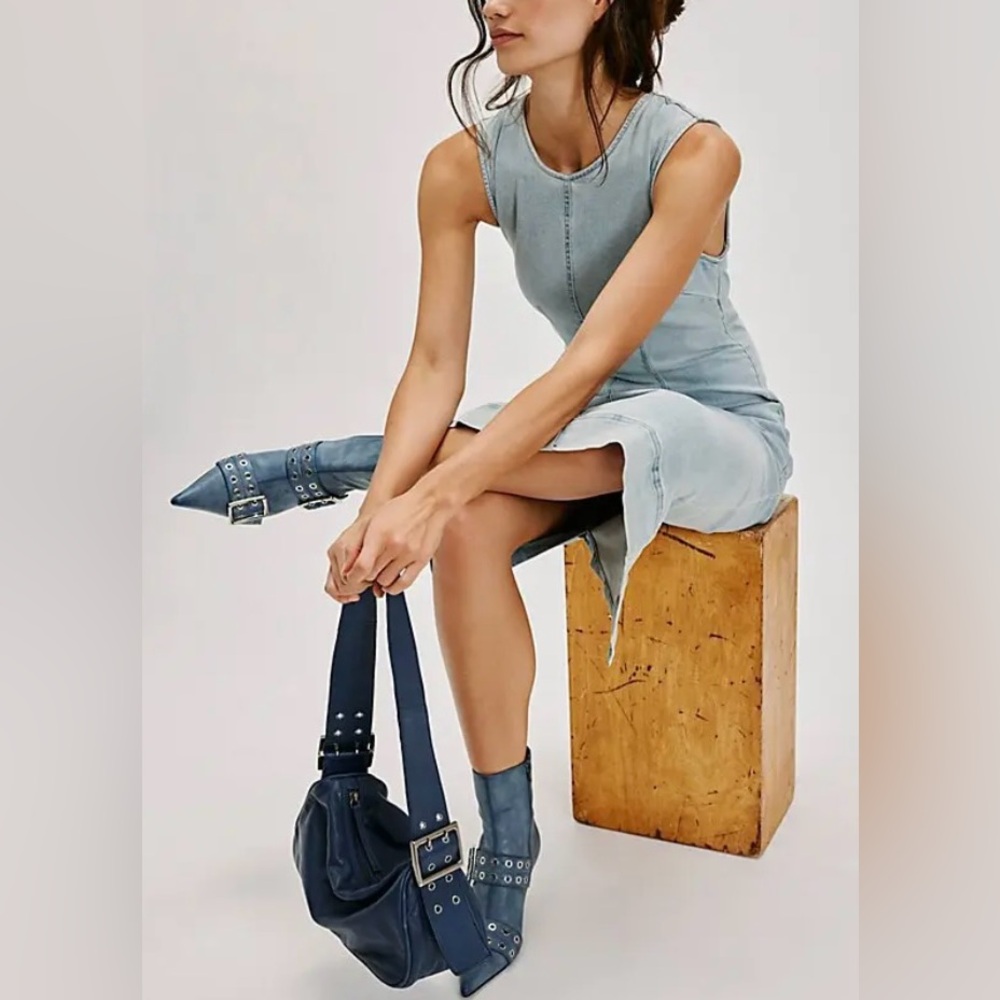Sleeveless Light Blue Denim Midi Dress